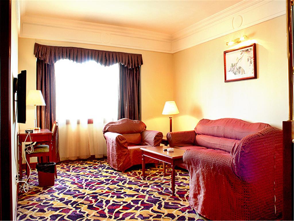 Gardford International Hotel Guangzhou Exteriör bild