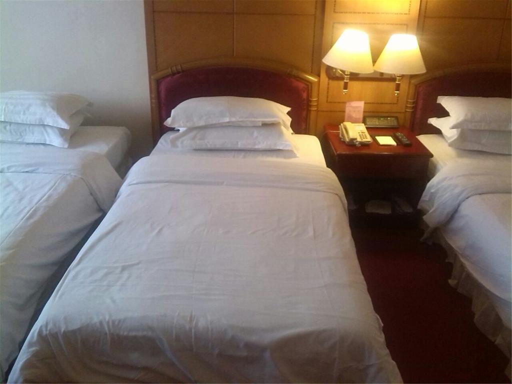 Gardford International Hotel Guangzhou Exteriör bild